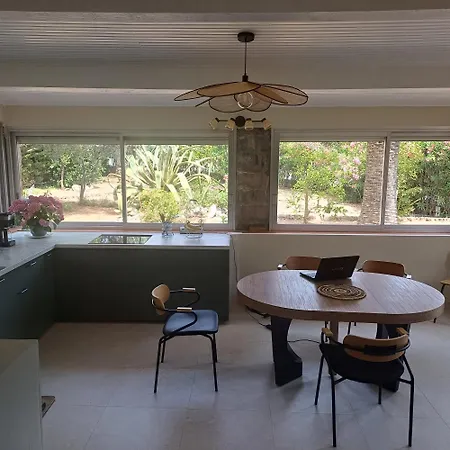 Plain-pied 4 Etoiles 3 4 Lits Proximite Centre, Commodites Et Plages