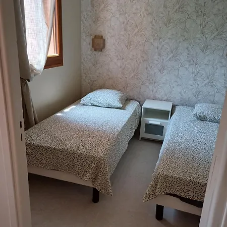 Plain-pied 4 Etoiles 3 4 Lits Proximite Centre, Commodites Et Plages