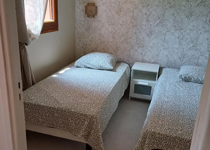 Villa 4 Etoiles 3 Chambres 4 Lits Proximite Centre, Commodites Et Plages